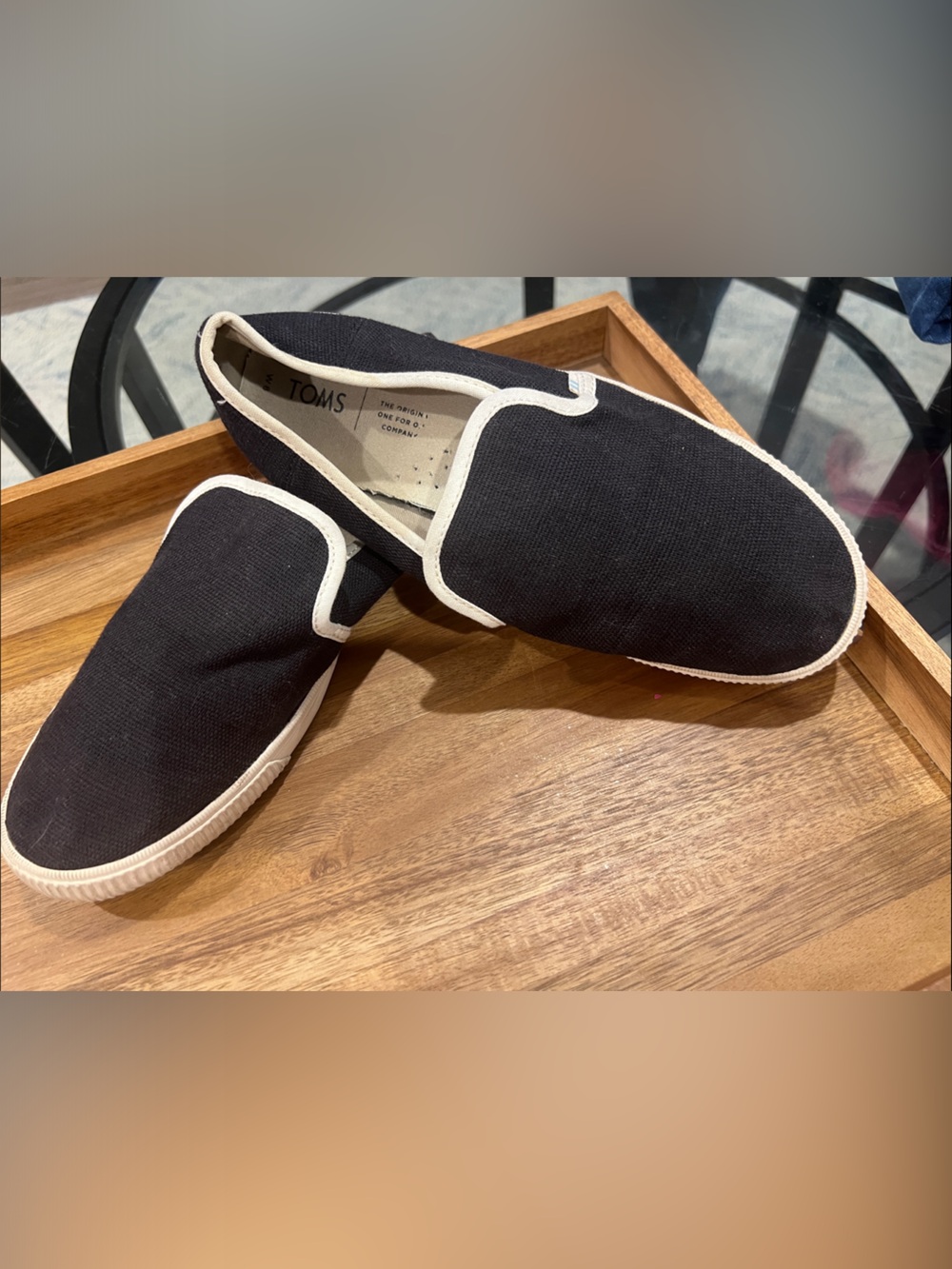 Toms Black Canvas Slip-On Loafers with White Trim Size 8 Women - Picture 1 of 8